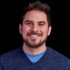 Headshot of Carlos